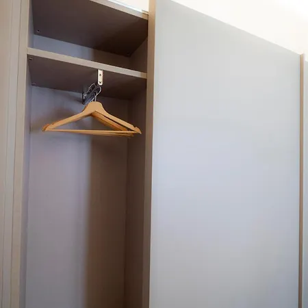 Lägenhet La Maison Des Artistes Gg Art *
