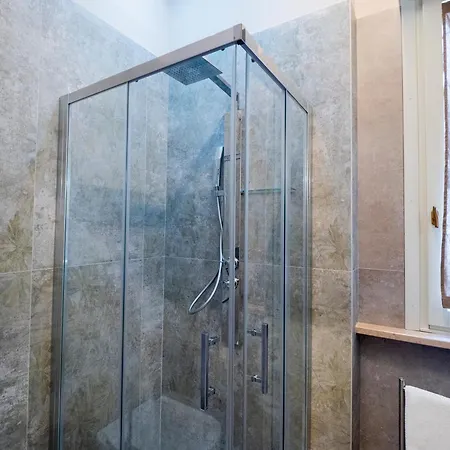 아파트 La Maison Des Artistes Gg Art