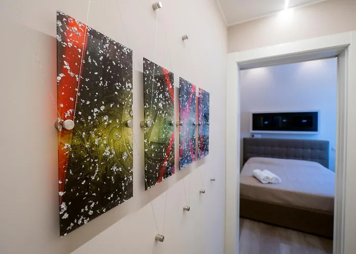 La Maison Des Artistes Gg Art アパート