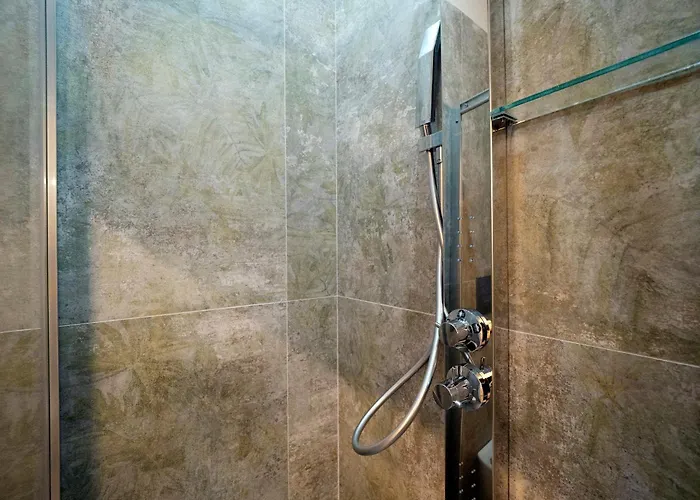 La Maison Des Artistes Gg Art Daire *